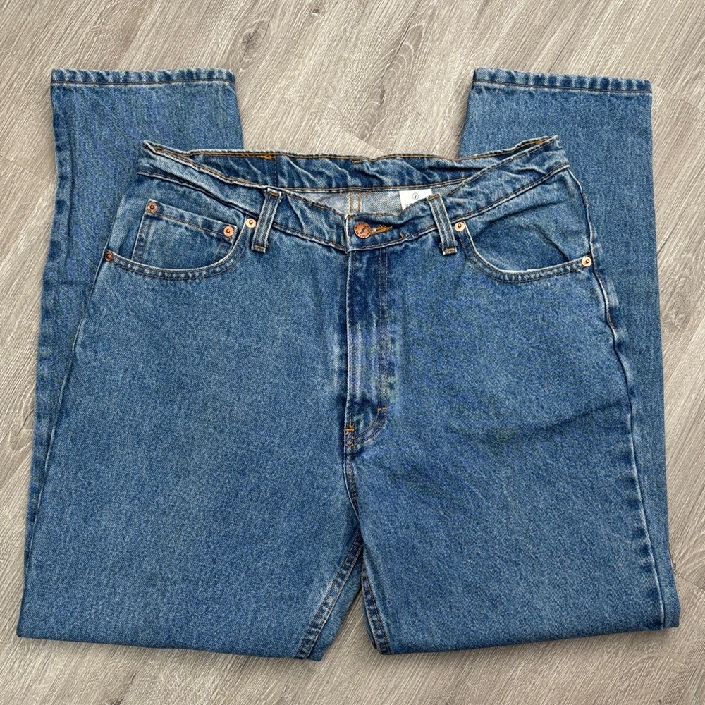 Jordache Women's Straight Leg Blue Jeans size 15/16
100% cotton